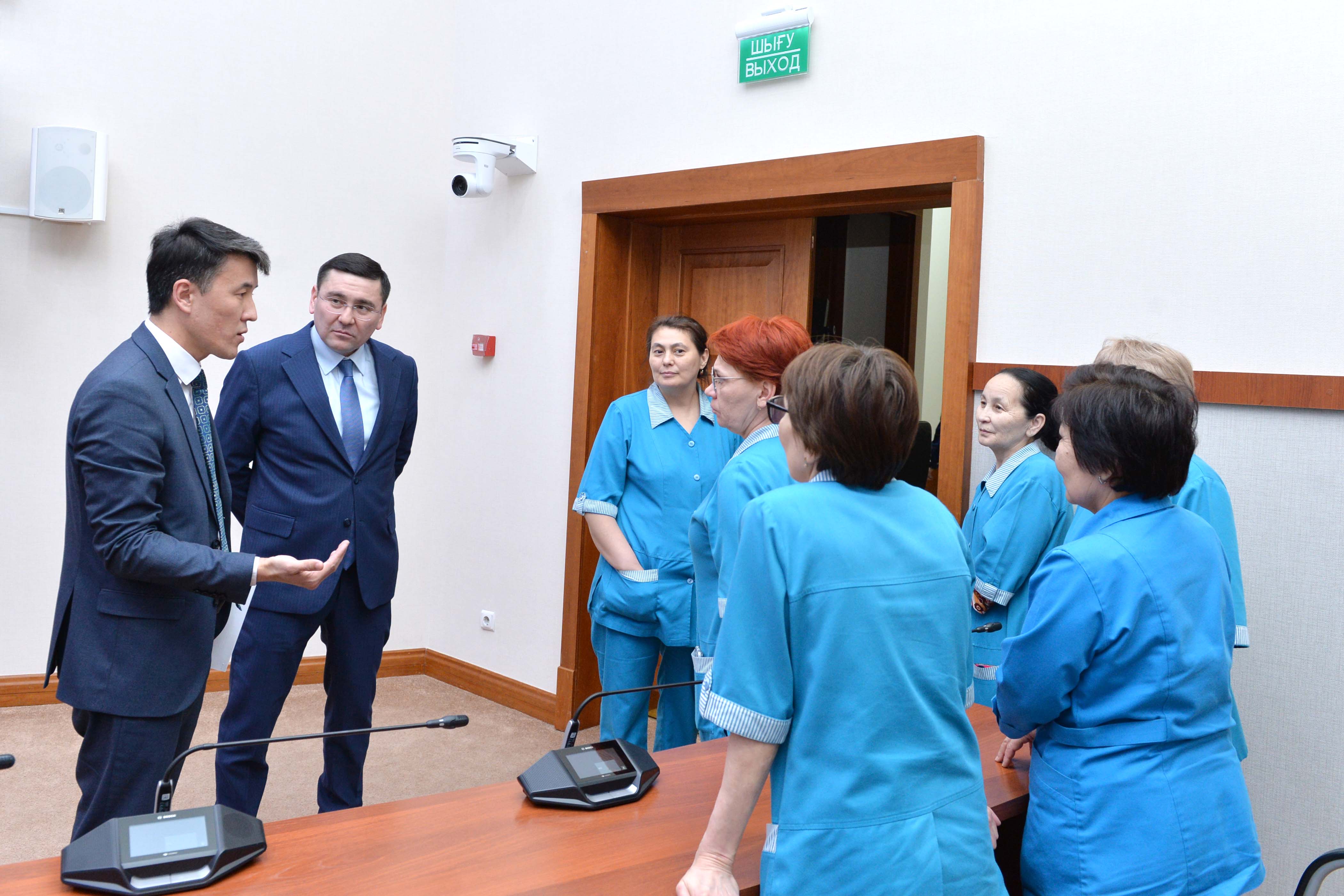 Наказы коллектива исполняются