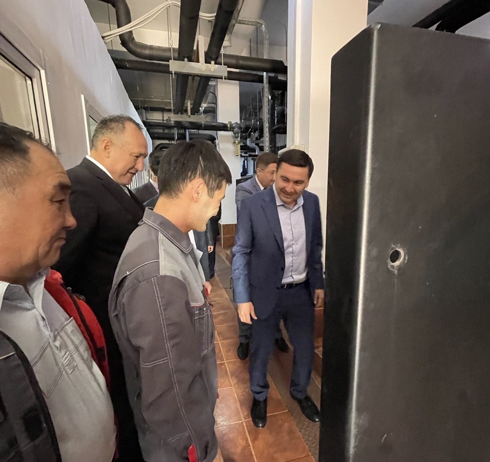 ДАЗ УМТО производит замену автономных котлов и чиллеров зданий Парламента